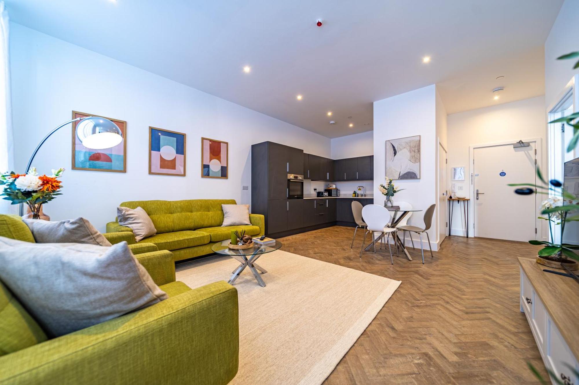 The Essex Apartments - Ashby House Челмсфорд Экстерьер фото